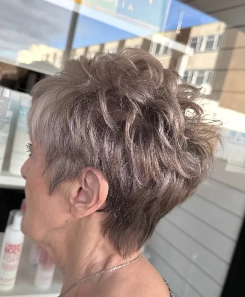 Ladies Cutting